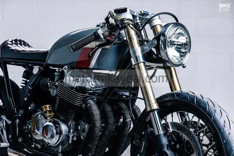 1975 Honda CB750 kahve yarışçısı (cafe racer)