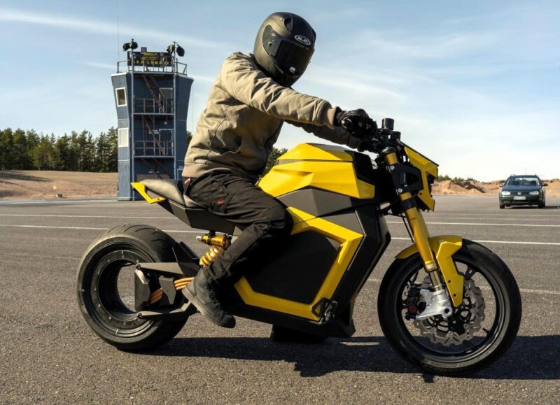 Verge Hubless Electric Roadster- Yolda 2.jpg