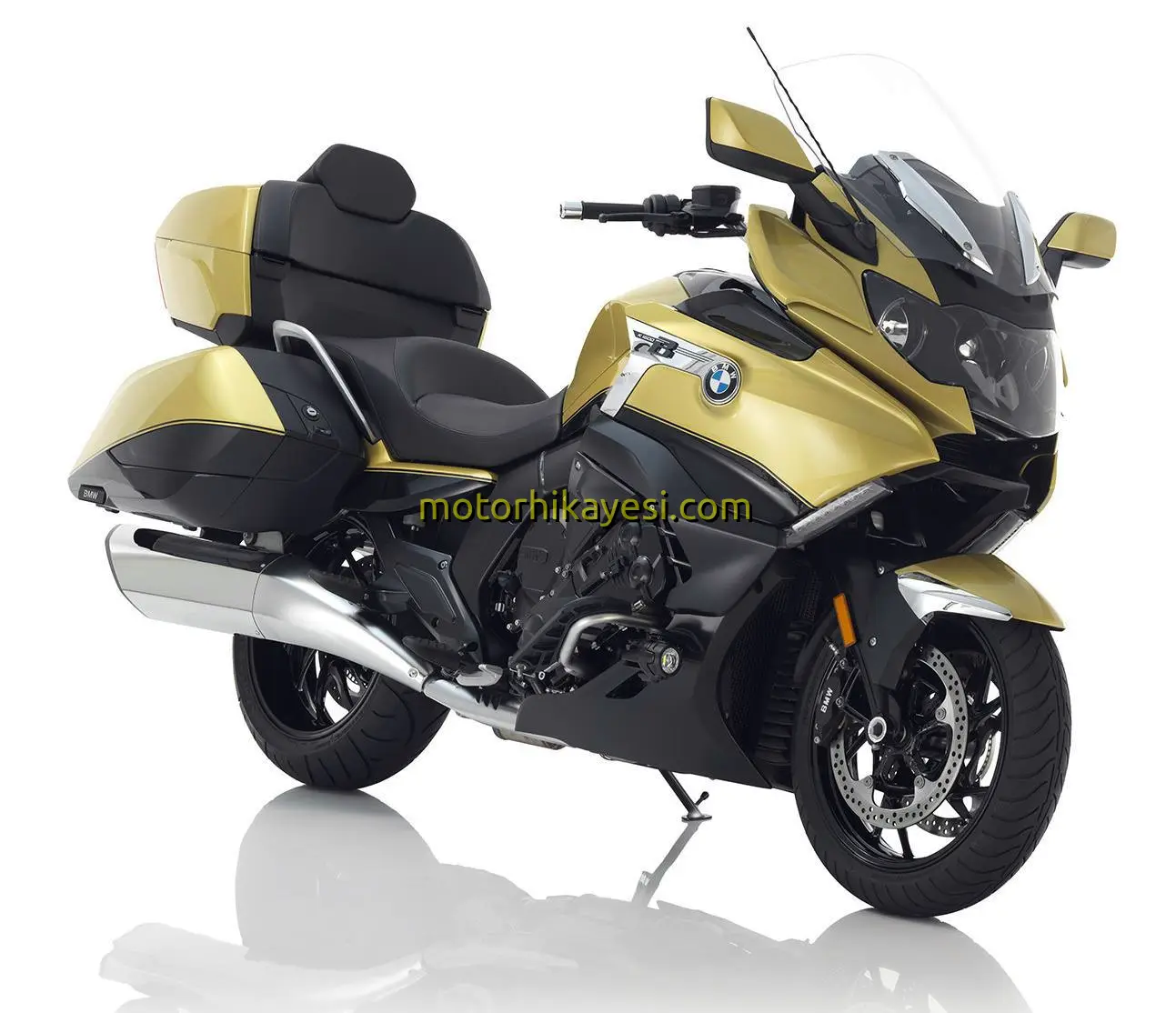 2018-BMW-K1600GA-Sari