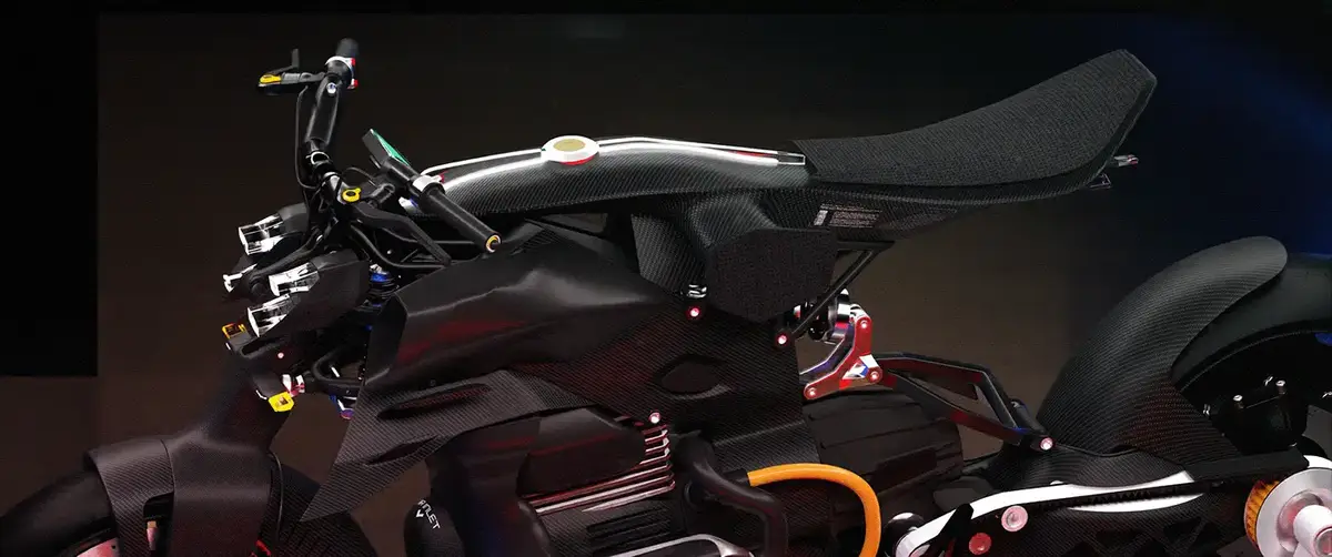 Ducati Ghost, karbon yapı sol yandan